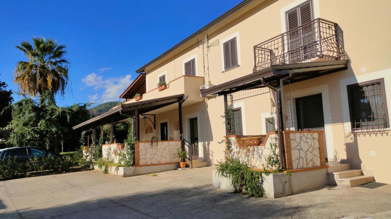 B&B Casale Shanti Piedimonte San Germano ภายนอก รูปภาพ