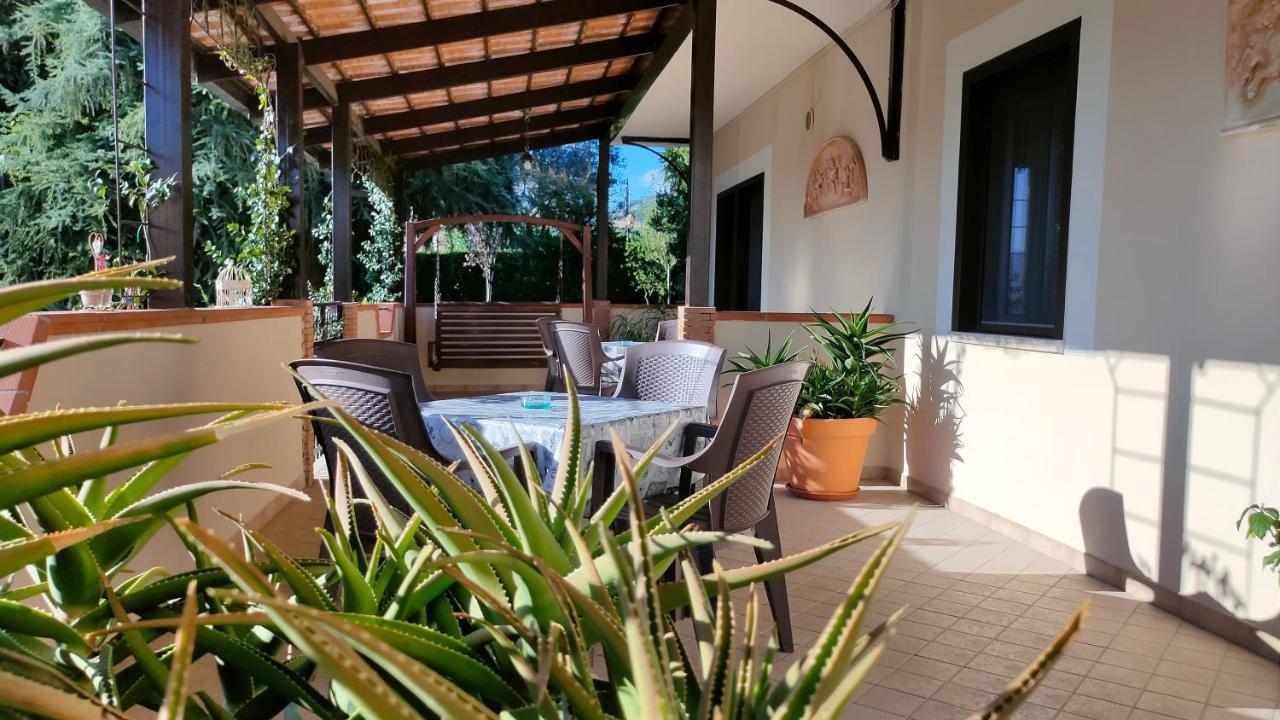 B&B Casale Shanti Piedimonte San Germano ภายนอก รูปภาพ